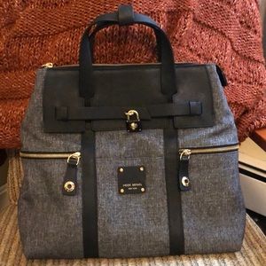 Henri Bendel bag